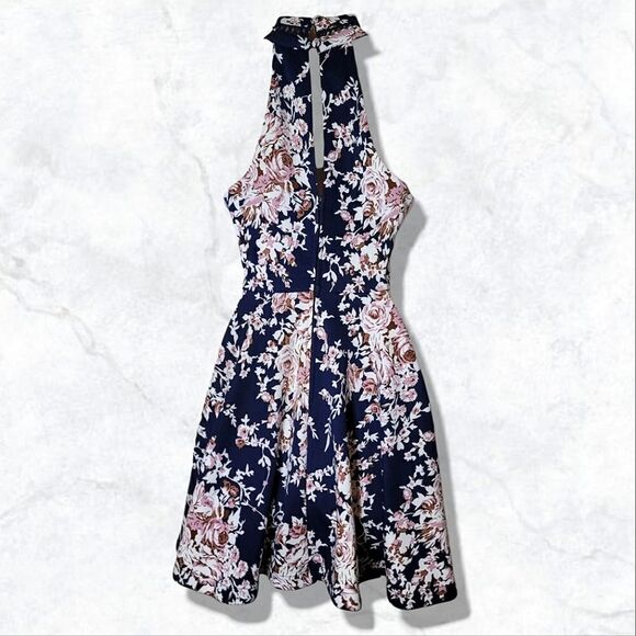 B Darlin Mock Neckline Fit & Flare Pleated Floral Navy & Cream & Pink Dress - Picture 6 of 8